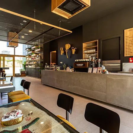 Intempo By Holuxe - 211- 21st Floor *